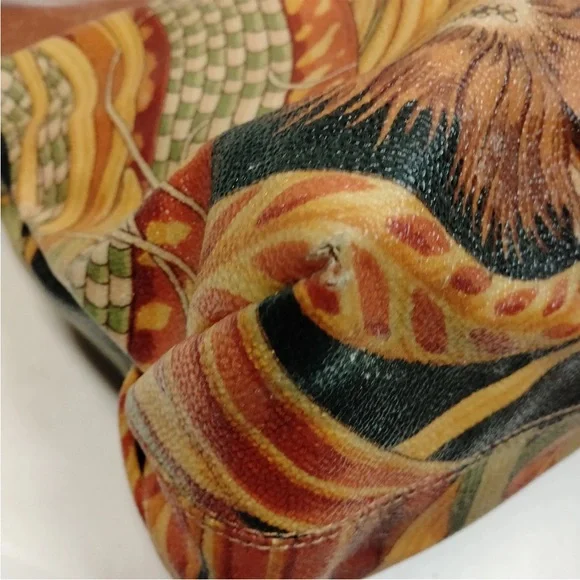 Salvatore Ferragamo Black Jungle Print Shoulder Bag - Picture 8 of 17